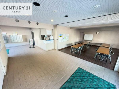 ���r�[�@�L�����r�[�́A�J���������ς��ł��B����������������āA�o�}���Ă���܂��B
