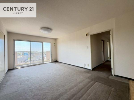 ���r���O�@�傫�ȑ����炽���Ղ�̗z���������閾�邢���r���O�B�J�����̂��郊�r���O�ŉƑ��c���̂��났�̎��Ԃ��߂����܂��I