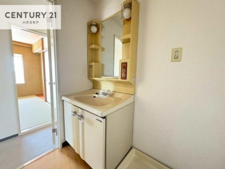 ���ʑ�E���ʏ��@�g�Ȃ�𐮂�����ʏ��́A���������厖�ł��I������̐������̂��镵�͋C�����o�I�C�����悭���g�����������܂��B�L�X�����X�y�[�X���������ł��ˁI
