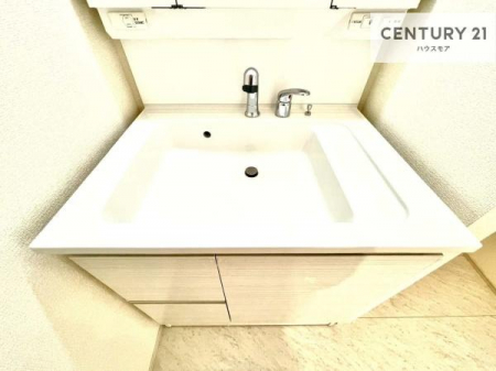 ���ʑ�E���ʏ��@�[�����ʑ�{�E���́A�������˂ɂ����̂ł�����ꂪ�y�X�I���������ۂĂ܂��I
�L���C�Ȑ��ʏ��Ŏ��������̃��`�x�[�V�������オ��܂��ˁI