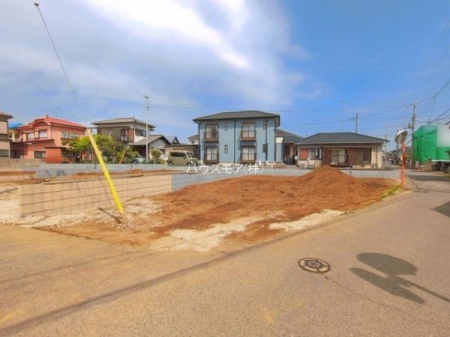 ���ԏ�@���ԃX�y�[�X��2�䕪����܂��I�Z�J���h�J�[�͂������A�o�C�N�⎩�]�ԂȂǂ��u���ꏊ�ɍ���܂���B