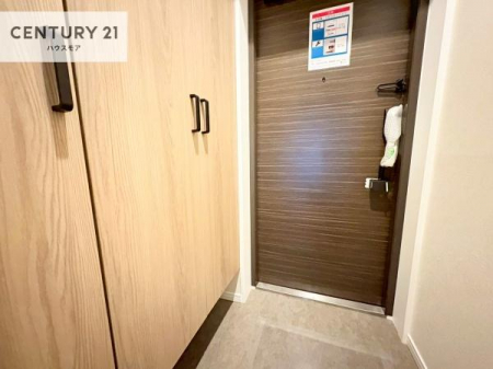 ���ց@�V���[�Y�{�b�N�X�t���B���ւ��Еt�����|�������₷���ł��I
�X�b�L���������ւŌ˂��J�����u�ԁA�������̂���S�n������Ԃ��o�}���Ă���܂��B