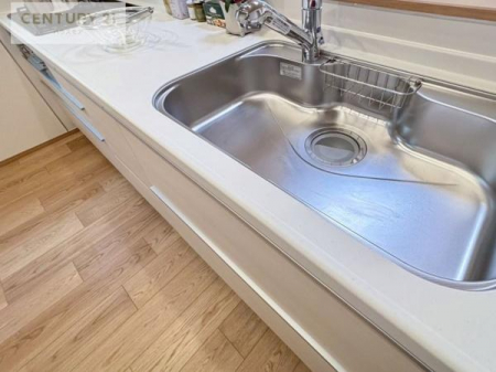 ���d�l�ʐ^(�L�b�`���j�@���C�h�ȃV���N�ł��ˁI�������˂ɂ������������₷���Ǝ����y�X�d�l�̃V�X�e���L�b�`���ł��I
�f�U�C�����Ƌ@�\�������˂��L�b�`���Ő�����������܂��ˁI�i���d�l�j