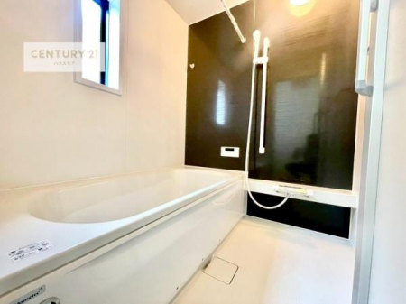 �����@�������������l�̕��͋C�̃o�X���[���́A�����o�Ă��ăo�X�^�C�����[���I
���d���撣���Ă��邲�J���ɂ��D�݂̓����̓����܂����āA�y����ł݂Ă͂������ł��傤���H