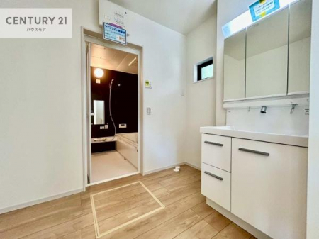 ���ʑ�E���ʏ��@�����t���̖��邢���ʎ��ł��I���C�������ɓ���ւ����ł��Đ����ɕۂ��Ƃ��ł��܂��I���R�����������ނ̂ł����ς̎d�オ����ǂ��Ȃ�܂��ˁI