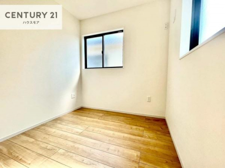 ���r���O�ȊO�̋����@�V���v���Ƀf�U�C������Ă��邽�߁A�Ƌ��I�т܂���I
���C�ɓ���̉Ƌ��u���Ă��낰���Ԃ���邱�Ƃ��ł��܂��B