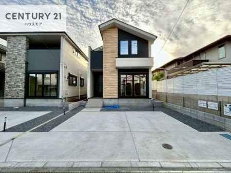 ���ԏ�@���ԃX�y�[�X��2�䕪����܂��I�Z�J���h�J�[�͂������A�o�C�N�⎩�]�ԂȂǂ��u���ꏊ�ɍ���܂���B