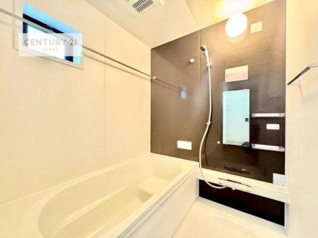 �����@�������������l�̕��͋C�̃o�X���[���́A�����o�Ă��ăo�X�^�C�����[���I
���d���撣���Ă��邲�J���ɂ��D�݂̓����̓����܂����āA�y����ł݂Ă͂������ł��傤���H