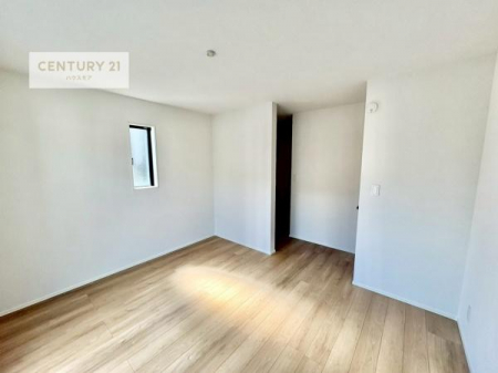 ���r���O�ȊO�̋����@�V���v���Ƀf�U�C������Ă��邽�߁A�Ƌ��I�т܂���I
���C�ɓ���̉Ƌ��u���Ă��낰���Ԃ���邱�Ƃ��ł��܂��B