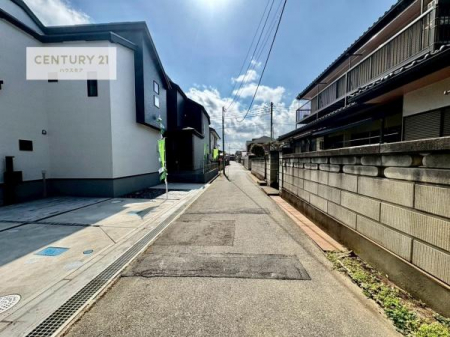 ���̑����n�@�O�ʓ��H��3.95���I�z����ǍD�ȗ��n�ł��B
�Ԍɓ��ꂪ���ȕ������S�ł��ˁB