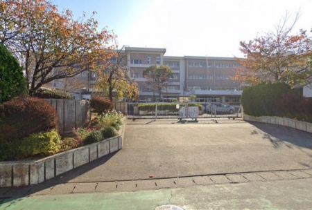 ���ӊ��@-