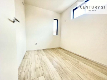 ���r���O�ȊO�̋����@�V���v���Ƀf�U�C������Ă��邽�߁A�Ƌ��I�т܂���I
���C�ɓ���̉Ƌ��u���Ă��낰���Ԃ���邱�Ƃ��ł��܂��B