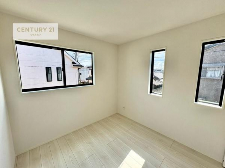 �m���@2�ʍ̌����m�ۂ������邢�����́A���ʂ����ǂ��A���邭��ϋ��S�n�̗ǂ���ԂƂȂ��Ă���܂��B�����b�N�X���ĉ߂�����S�n�̗ǂ��������ł��I