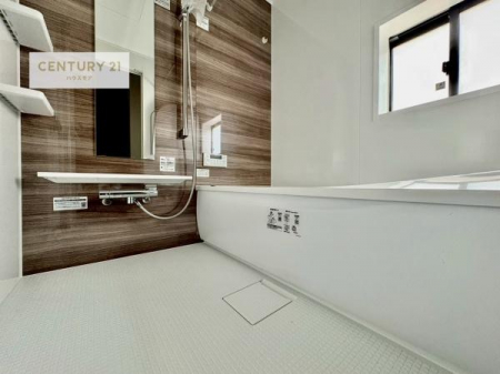 �����@�������������l�̕��͋C�̃o�X���[���́A�����o�Ă��ăo�X�^�C�����[���I
���d���撣���Ă��邲�J���ɂ��D�݂̓����̓����܂����āA�y����ł݂Ă͂������ł��傤���H