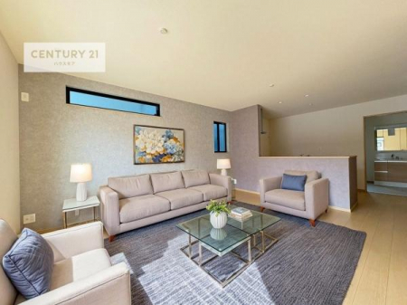 ���r���O�@�Ƌ��CG�p�[�X�ł��B�J�����̂���L�XLDK�I�\�t�@�[��_�C�j���O�e�[�u����u���Ă������ɂȂ�Ȃ��̂ŉ��K�ɉ߂����܂��I�R�~���j�P�[�V���������₷�����r���O�ł��I