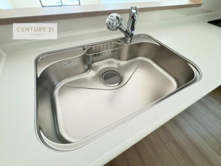 �L�b�`���@���C�h�ȃV���N�ł��ˁI�������˂ɂ������������₷���Ǝ����y�X�d�l�̃V�X�e���L�b�`���ł��I
�f�U�C�����Ƌ@�\�������˂��L�b�`���Ő�����������܂��ˁI