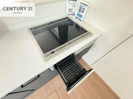 �L�b�`���@�R�����͎O������̂ł������̓����i�s���ł��܂��B
�������O�����t���ł��B�����X�y�[�X���L�X���Ă���׍�Ƃ����₷���I�g�����肪�ǂ��V�X�e���L�b�`���ł��I