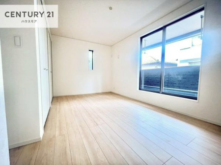 �Q���@�o���R�j�[�ɖʂ��Ă���m���ł��B���邭�����肪����A���C����������ł��܂��I���N���āA�O�ɏo�Ĕw�L�т����[�ċz�����ǂ������}������邱�Ƃ��ł��܂��B