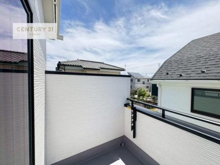 �o���R�j�[�@�z������̗ǂ��o���R�j�[�ŁA�����󕨂��悭���������ł��ˁI
���V�C�̗ǂ����ɂ̓o���R�j�[�֏o�ă��t���b�V������̂��C�����悳�����ł��B