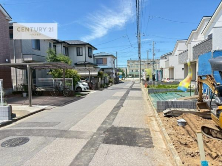 ���̑����n�@�O�ʓ��H�͓쑤6���I���邭�L�X�Ƃ������H�ł��I
���Ќ��n�ɂėz�����肨�m���߂��������I�I