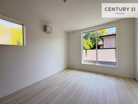 �Q���@�o���R�j�[�ɖʂ��Ă���m���ł��B���邭�����肪����A���C����������ł��܂��I���N���āA�O�ɏo�Ĕw�L�т����[�ċz�����ǂ������}������邱�Ƃ��ł��܂��B