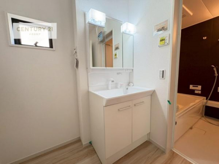 ���ʑ�E���ʏ��@�����t���̖��邢���ʎ��ł��I���C�������ɓ���ւ����ł��Đ����ɕۂ��Ƃ��ł��܂��I���R�����������ނ̂ł����ς̎d�オ����ǂ��Ȃ�܂��ˁI