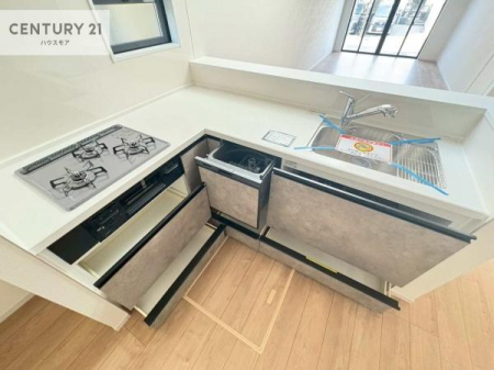 �L�b�`���@���[�X�y�[�X���L�x�ŁA�����X�y�[�X���X�b�L���ƕЕt���Ђ�`�����p�ł��܂��I
���K�ɍ�Ƃ��ł��܂��I�����̗���������܂��I