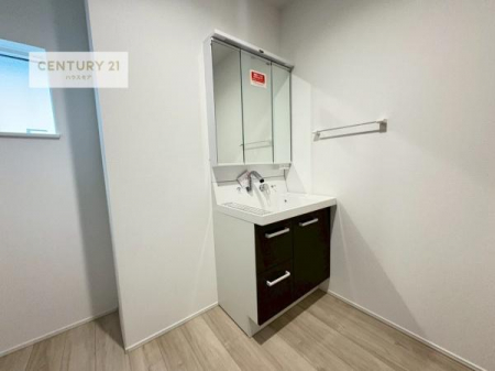 ���ʑ�E���ʏ��@�����t���̖��邢���ʎ��ł��I���C�������ɓ���ւ����ł��Đ����ɕۂ��Ƃ��ł��܂��I���R�����������ނ̂ł����ς̎d�オ����ǂ��Ȃ�܂��ˁI