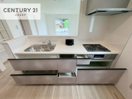 �L�b�`���@���[�X�y�[�X���L�x�ŁA�����X�y�[�X���X�b�L���ƕЕt���Ђ�`�����p�ł��܂��I
���K�ɍ�Ƃ��ł��܂��I�����̗���������܂��I