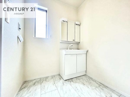 ���ʑ�E���ʏ��@�����t���̖��邢���ʎ��ł��I���C�������ɓ���ւ����ł��Đ����ɕۂ��Ƃ��ł��܂��I���R�����������ނ̂ł����ς̎d�オ����ǂ��Ȃ�܂��ˁI