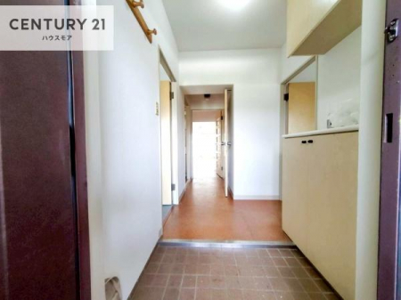 ���ց@�V���[�Y�{�b�N�X�t���Ȃ̂ŁA���ւ��Еt�����|�������₷���ł��I
�X�b�L���������ւŌ˂��J�����u�ԁA�������̂���S�n������Ԃ��o�}���Ă���܂��B