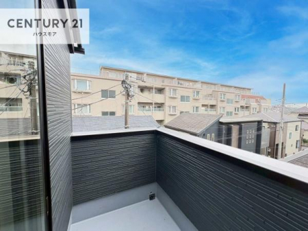 �o���R�j�[�@�z������̗ǂ��o���R�j�[�ŁA�����󕨂��悭���������ł��ˁI
���V�C�̗ǂ����ɂ̓o���R�j�[�֏o�ă��t���b�V������̂��C�����悳�����ł��B