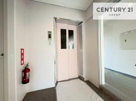 ���̑����p���@�G���x�[�^�[�����ŁA���X�̈ړ������K�B
�����̓��₨�ו��̑������ł��A�X���[�Y�ɂ��A��������܂��I