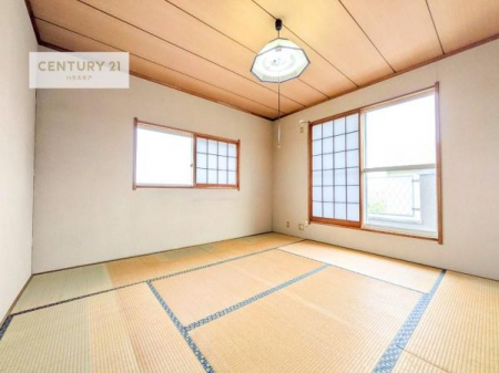 �a���@�^�^�~�̍��肪���炬��^����A�����b�N�X��ԁB�����傫���J�����̂���a���ƂȂ��Ă���܂��B���{�l�̐S������u�a�v�̋�ԁB