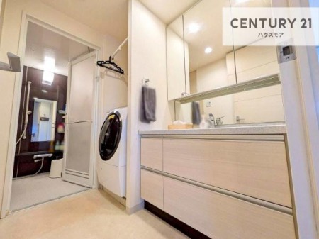 ���ʑ�E���ʏ��@�g�Ȃ�𐮂�����ʏ��́A���������厖�ł��I������̐������̂��镵�͋C�����o�I�C�����悭���g�����������܂��B�L�X�����X�y�[�X���������ł��ˁI

