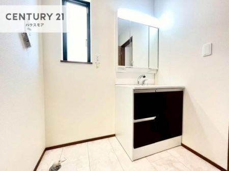 ���ʑ�E���ʏ��@�����t���̖��邢���ʎ��ł��I���C�������ɓ���ւ����ł��Đ����ɕۂ��Ƃ��ł��܂��I���R�����������ނ̂ł����ς̎d�オ����ǂ��Ȃ�܂��ˁI
