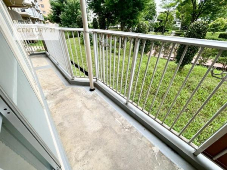 �o���R�j�[�@�z������̗ǂ��o���R�j�[�ŁA�����󕨂��悭���������ł��ˁI
���V�C�̗ǂ����ɂ̓o���R�j�[�֏o�ă��t���b�V������̂��C�����悳�����ł��B