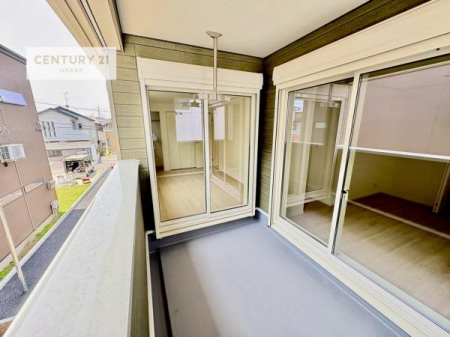 �o���R�j�[�@�z������̗ǂ��o���R�j�[�ŁA�����󕨂��悭���������ł��ˁI
���V�C�̗ǂ����ɂ̓o���R�j�[�֏o�ă��t���b�V������̂��C�����悳�����ł��B