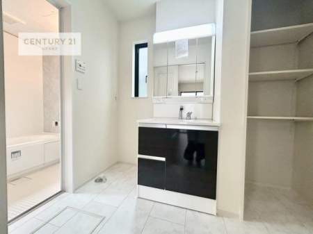 ���ʑ�E���ʏ��@�����t���̖��邢���ʎ��ł��I���C�������ɓ���ւ����ł��Đ����ɕۂ��Ƃ��ł��܂��I���R�����������ނ̂ł����ς̎d�オ����ǂ��Ȃ�܂��ˁI