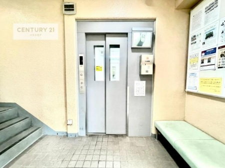 ���̑����p���@�G���x�[�^�[�����ŁA���X�̈ړ������K�B
�����̓��₨�ו��̑������ł��A�X���[�Y�ɂ��A��������܂��I