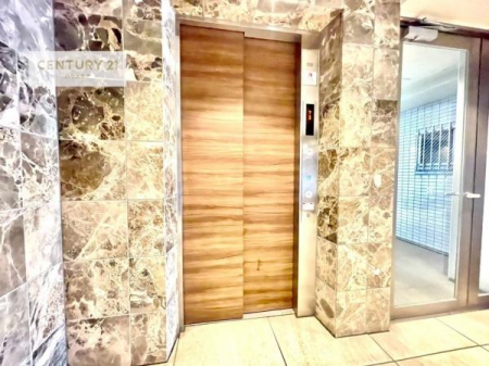 ���̑����p���@�G���x�[�^�[�����ŁA���X�̈ړ������K�B
�����̓��₨�ו��̑������ł��A�X���[�Y�ɂ��A��������܂��I