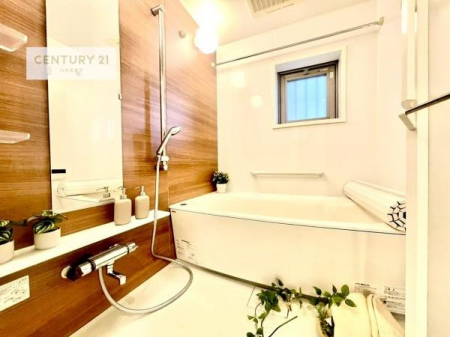 �����@�������������l�̕��͋C�̃o�X���[���́A�����o�Ă��ăo�X�^�C�����[���I
���d���撣���Ă��邲�J���ɂ��D�݂̓����̓����܂����āA�y����ł݂Ă͂������ł��傤���H