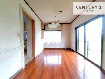 ���r���O�@�S�n�ǂ����r���O�͉Ƒ������R�ƏW�܂�܂��B�Ƒ��c�R�̎��Ԃ����������ł��B���Ƒ��ƁA����w�[���������Ԃ��߂��������ł��ˁB
