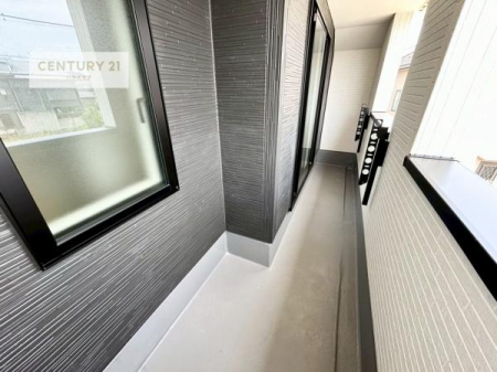 �o���R�j�[�@���[�t�o���R�j�[�I�������t���Ă���̂ŁA�}�ɉJ���~���Ă��G��ɂ������S�I�������������J�b�g���Ă����̂ŁA���V�C�̗ǂ����́A���O�֏o�Đ[�ċz����̂��悳�����ł��I�y���n�̔���J�Ò��z