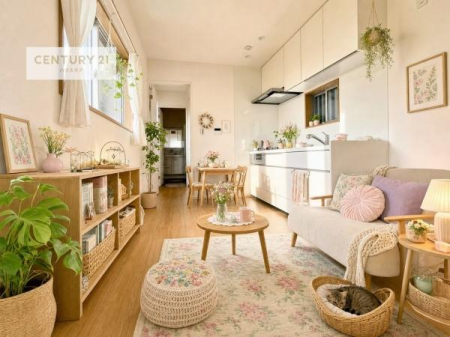 ���r���O�@�Ƌ��CG�p�[�X�ł��B�L�X�_�C�j���O�X�y�[�X�I������肨�H���B�΂��������y�������Ԃ��߂����܂��B���X�̔���������܂��I