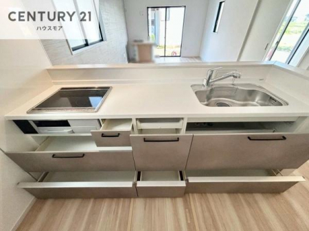 �L�b�`���@���[�X�y�[�X���L�x�ŁA�����X�y�[�X���X�b�L���ƕЕt���Ђ�`�����p�ł��܂��I
���K�ɍ�Ƃ��ł��A�Ǝ��̌����A�b�v�I�����̗���������܂��I