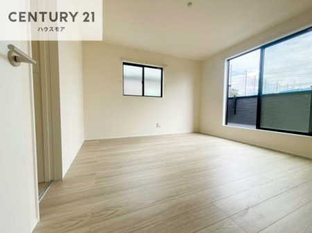 �Q���@�o���R�j�[�ɖʂ��Ă���m���ł��B���邭�����肪����A���C����������ł��܂��I���N���āA�O�ɏo�Ĕw�L�т����[�ċz�����ǂ������}������邱�Ƃ��ł��܂��B