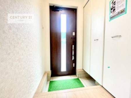���ց@�V���[�Y�{�b�N�X�t���Ȃ̂ŁA���ւ��Еt�����|�������₷���ł��I
�X�b�L���������ւŌ˂��J�����u�ԁA�������̂���S�n������Ԃ��o�}���Ă���܂��B