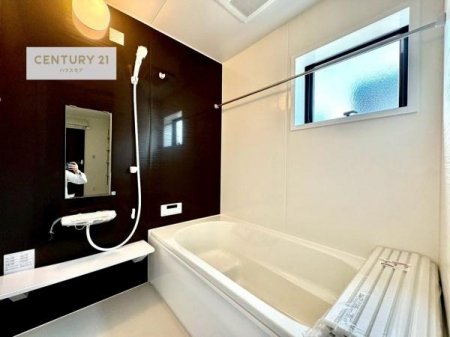 �����@�������������l�̕��͋C�̃o�X���[���́A�����o�Ă��ăo�X�^�C�����[���I
���d���撣���Ă��邲�J���ɂ��D�݂̍���̓����܂����āA�y����ł݂Ă͂������ł��傤���H