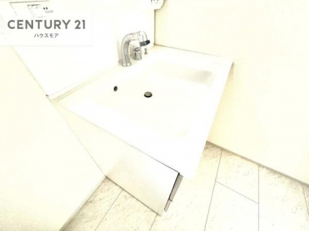 ���ʑ�E���ʏ��@�[�����ʑ�{�E���́A�������˂ɂ����̂ł�����ꂪ�y�X�I���������ۂĂ܂��I
�L���C�Ȑ��ʏ��Ŏ��������̃��`�x�[�V�������オ��܂��ˁI